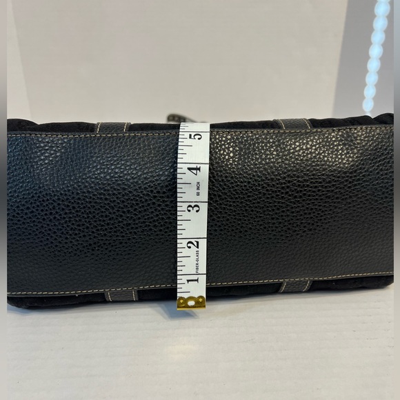 Dooney & Bourke black monogram shoulder bag with black pebbled leather straps - Picture 15 of 16